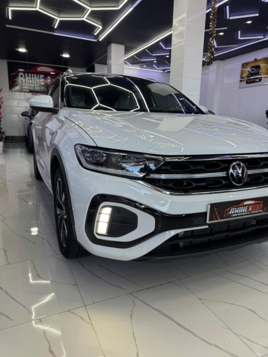 Miniature de Volkswagen T-ROC FULL OPTION chez SARL 2S Auto Alger - 6