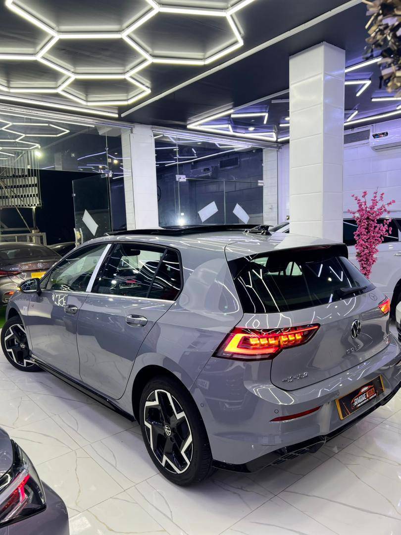 Miniature de Volkswagen GOLF 8.5 FULL OPTION chez SARL 2S Auto Alger - 7