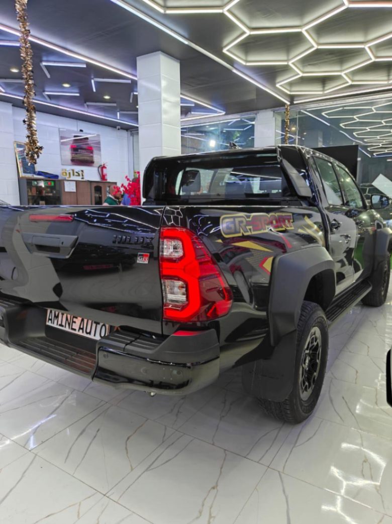 Miniature de TOYOTA HILUX GR chez SARL 2S Auto Alger - 5